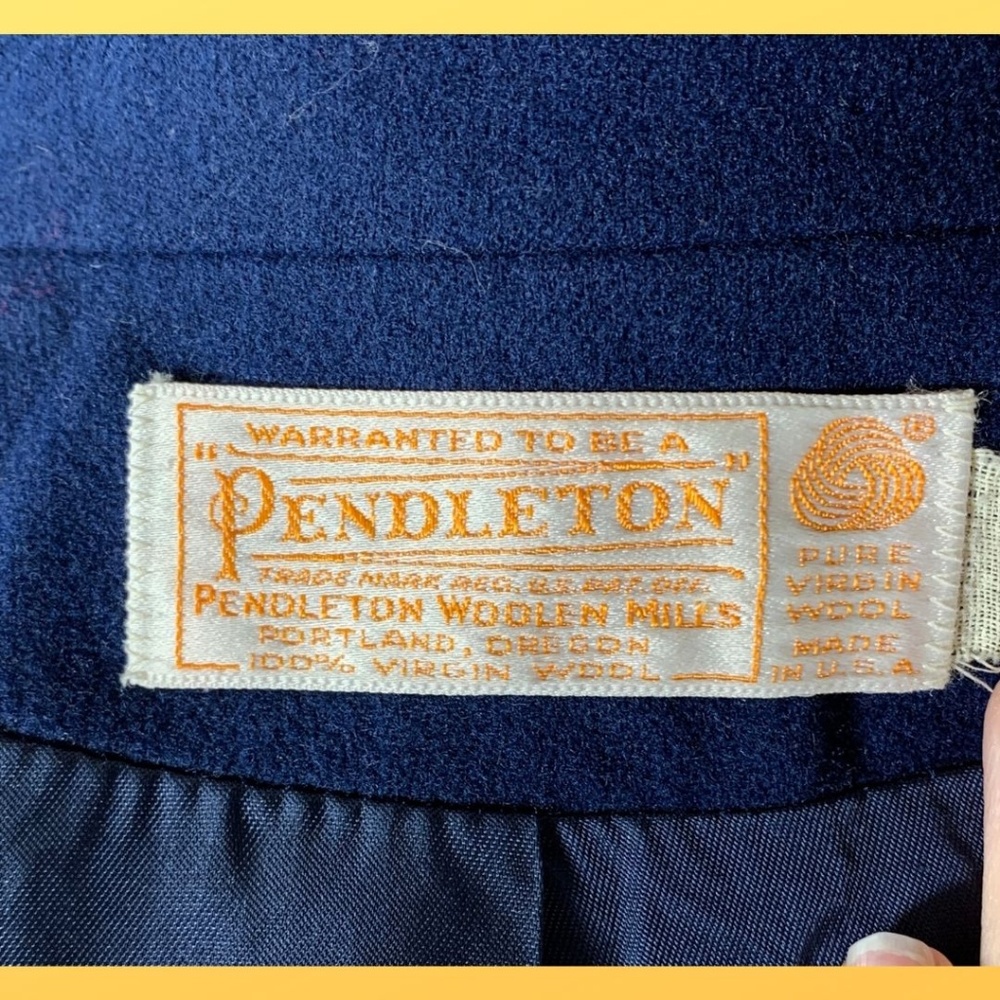 Vintage Pendleton Navy Wool Button Blazer - image 5